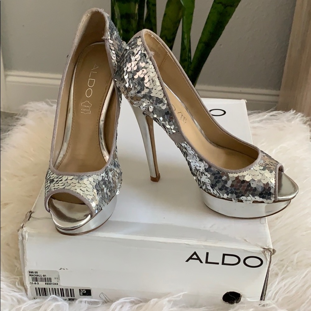 Aldo shoes size 35